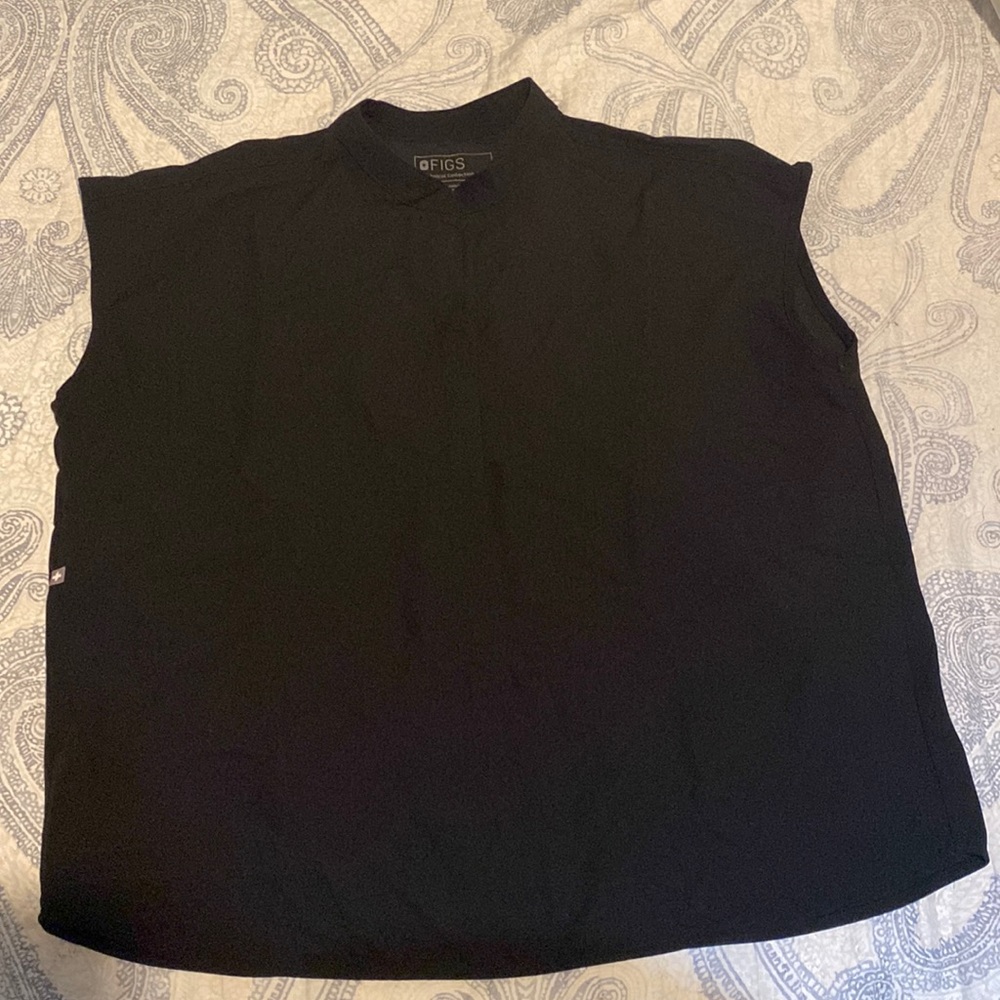 Figs Rafaela Black Scrub Top